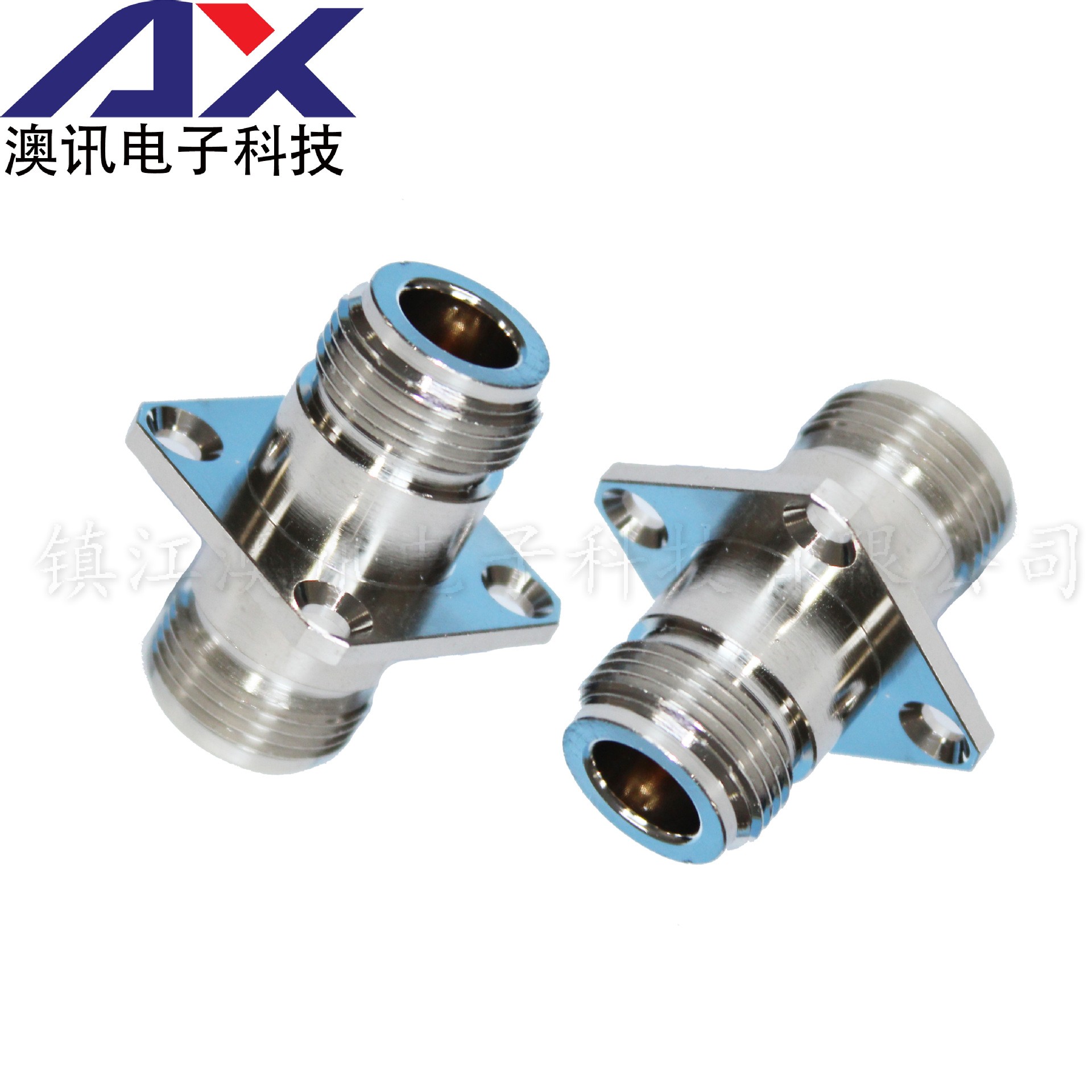 甘肅射頻同軸連接器是安裝在電纜上或者是儀器